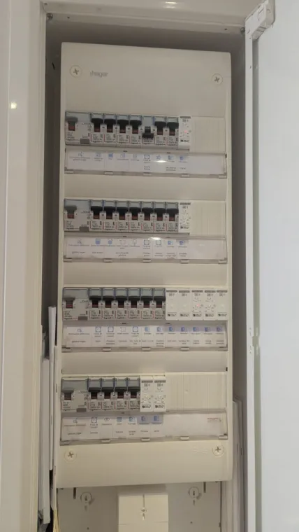 Diagnostic électrique : tout savoir pour vendre ou louer un logement à GRASSE, Antibes, DIAGNOSTIC R&S - MON DIAGNOSTIQUEUR